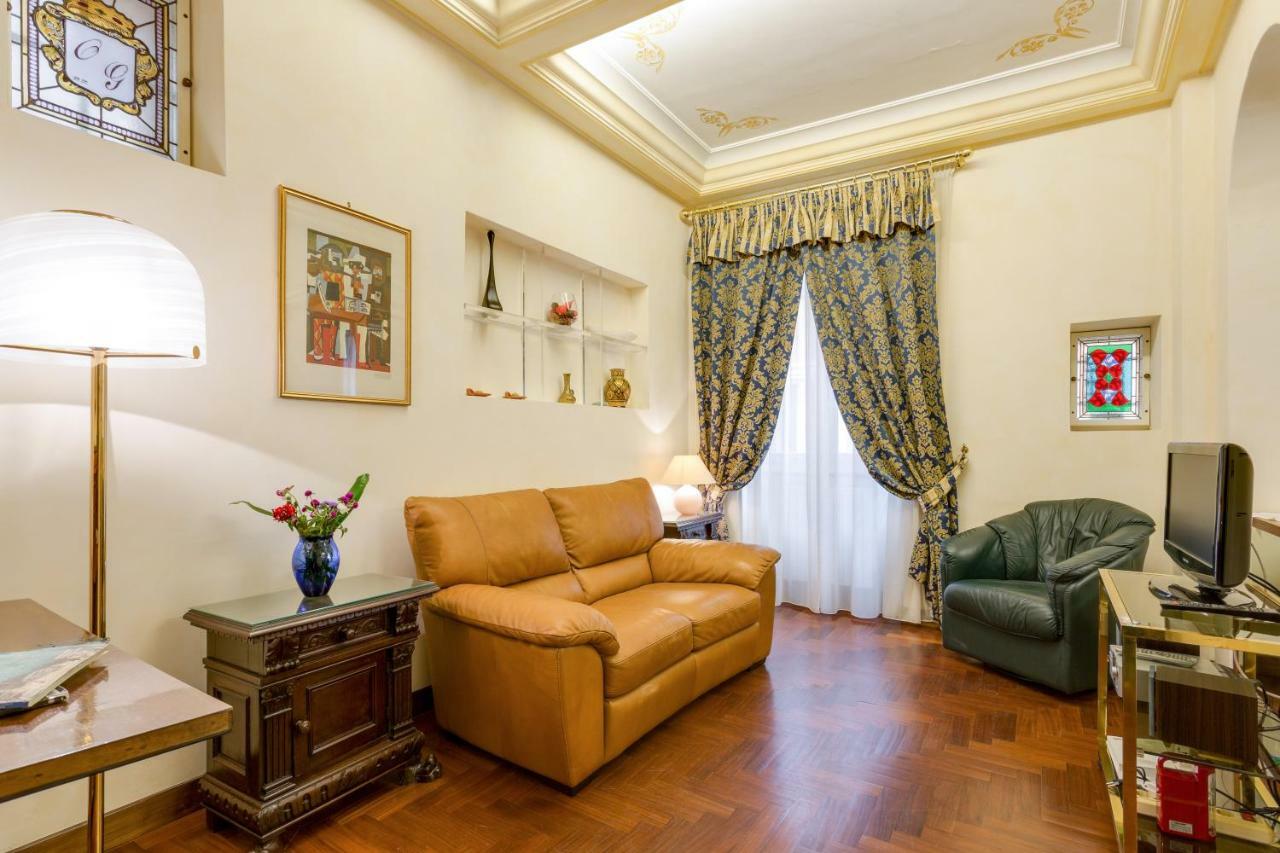 Vittoria Street Charming Appartement *